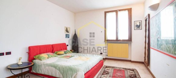 Вилла с 3 спальнями в Джуссаго, Италия № 332158 26