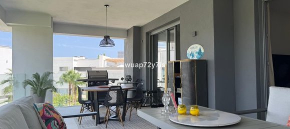 Apartamento de 2 dormitorios en Estepona, Spain No. 136383 12