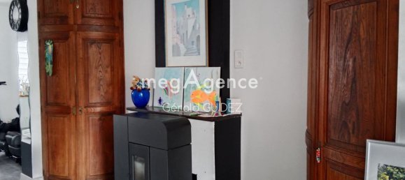 4 bedrooms House in Douai, France No. 256069 11