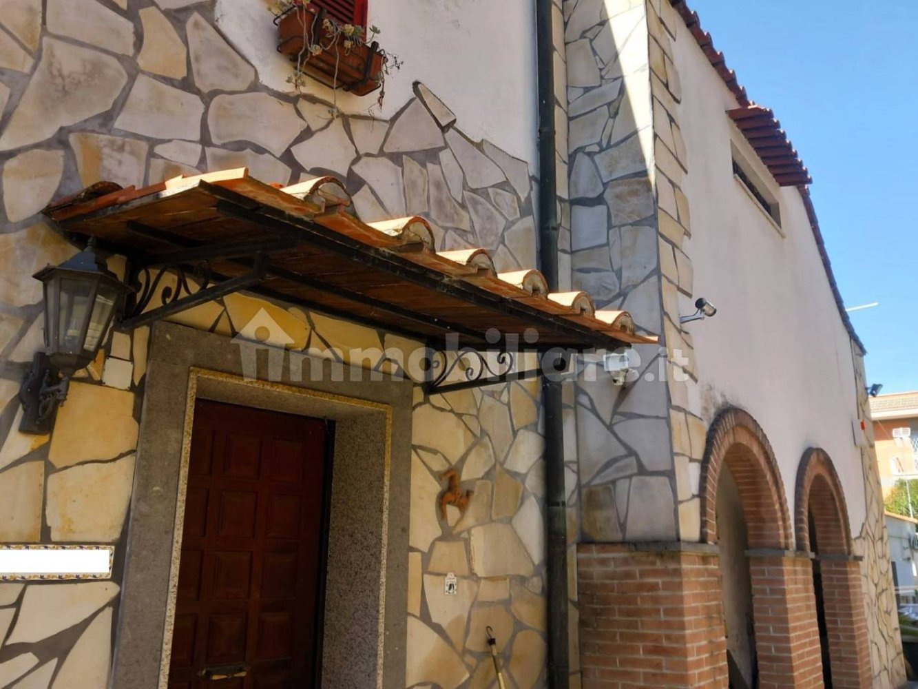 3 bedrooms Villa in Rome, Italy No. 267268