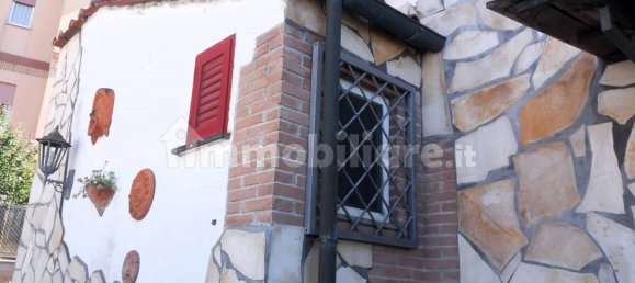 3 bedrooms Villa in Rome, Italy No. 267268 2