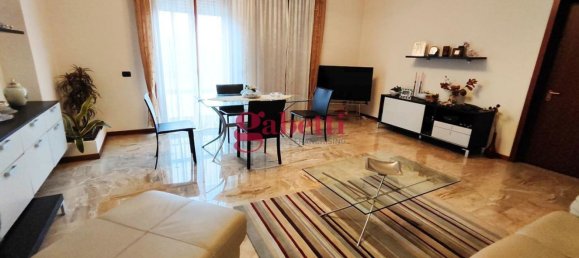 4-Zimmer Wohnung in Piacenza, Italy, Nr. 17332 14