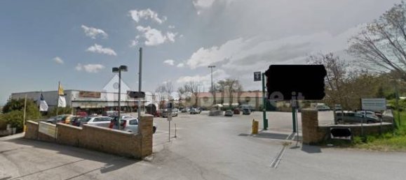 1 room Commercial property in Recanati, Italy No. 296727 3