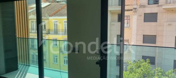 2 Schlafzimmer Wohnung in Lisbon, Portugal, Nr. 114230 5