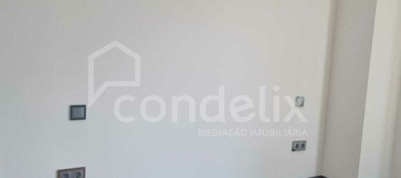 2 Schlafzimmer Wohnung in Lisbon, Portugal, Nr. 114230 16