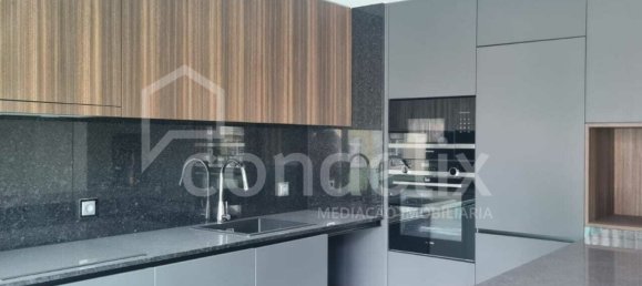 2 Schlafzimmer Wohnung in Lisbon, Portugal, Nr. 114230 10