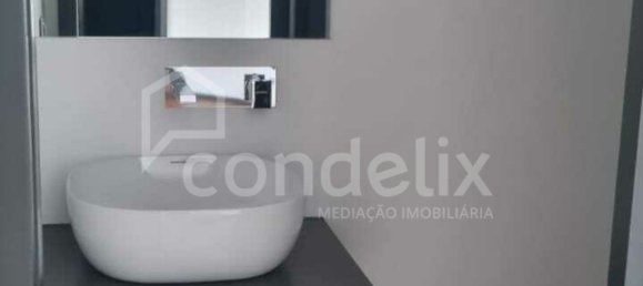 2 Schlafzimmer Wohnung in Lisbon, Portugal, Nr. 114230 12