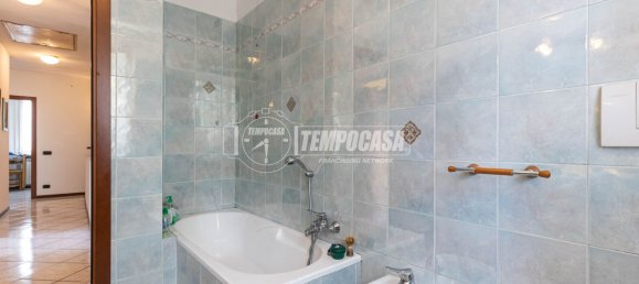 4-salle Appartement à Molteno, Italy No. 275052 42