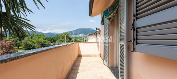 4-salle Appartement à Molteno, Italy No. 275052 45