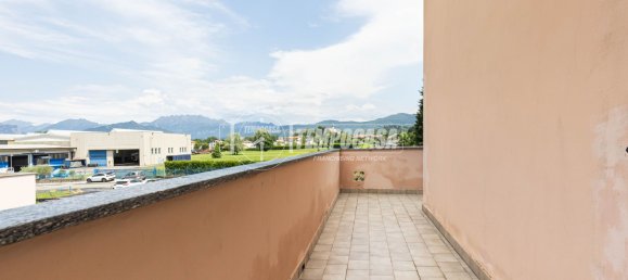 4-salle Appartement à Molteno, Italy No. 275052 22