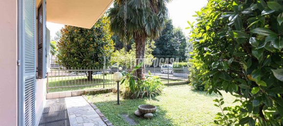 4-salle Appartement à Molteno, Italy No. 275052 9