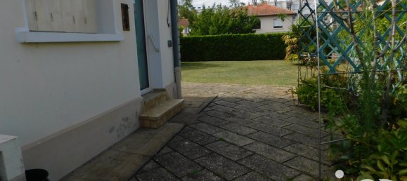 2 bedrooms House in Meyzieu, France No. 343985 19