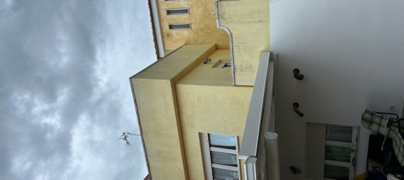 7 rooms Villa in Margherita di Savoia, Italy No. 284067 4