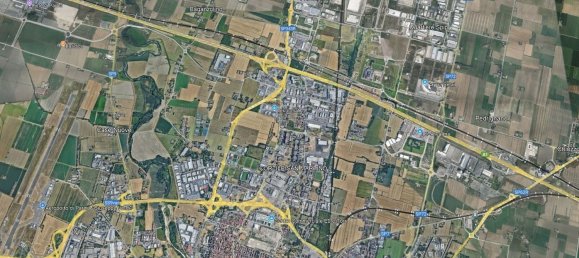 9800m² Land in Parma, Italy No. 364496 2