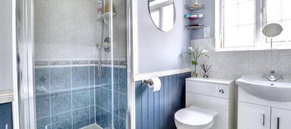 3 bedrooms House in Grays, United Kingdom No. 4965 16