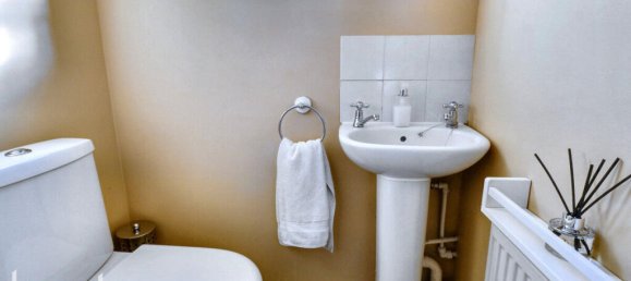 3 bedrooms House in Grays, United Kingdom No. 4965 18