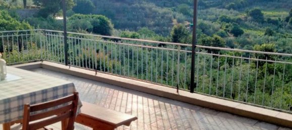 3-Zimmer Wohnung in Bucine, Italy, Nr. 229428 2