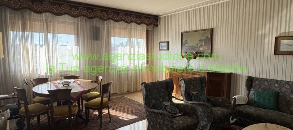 4 bedrooms Apartment in Venice, Italy No. 137415 4