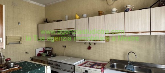 4 bedrooms Apartment in Venice, Italy No. 137415 12