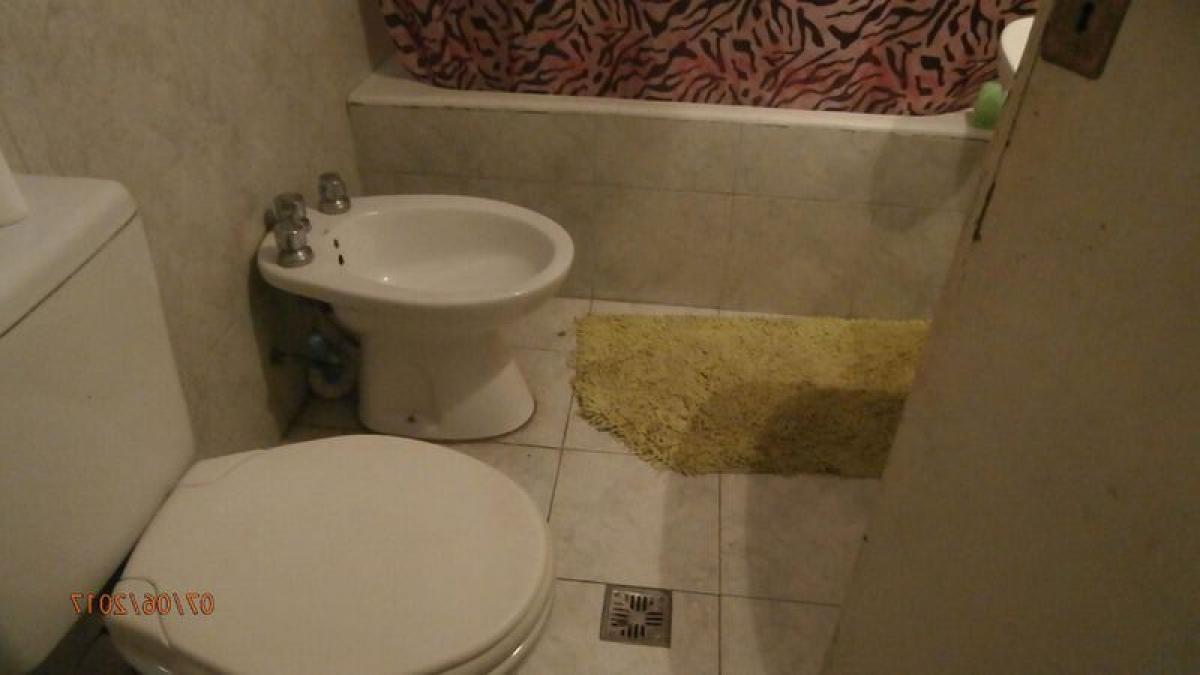 3 bedrooms House in Buenos Aires, Argentina No. 99763