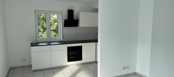 2 rooms Apartment in Darmstadt-Dieburg, Germany No. 296741 3