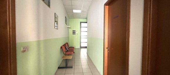 70m² Office in Florence, Italy No. 160602 10
