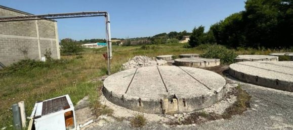 Коммерческая недвижимость 411м² в Монтеджорджо, Италия № 306872 5