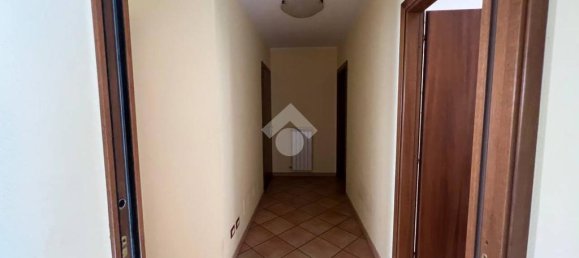 Apartamento de 3 dormitorios en Monte Romano, Italy No. 310082 44
