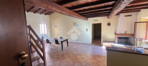 Apartamento de 3 dormitorios en Monte Romano, Italy No. 310082 25