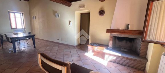 Apartamento de 3 dormitorios en Monte Romano, Italy No. 310082 3