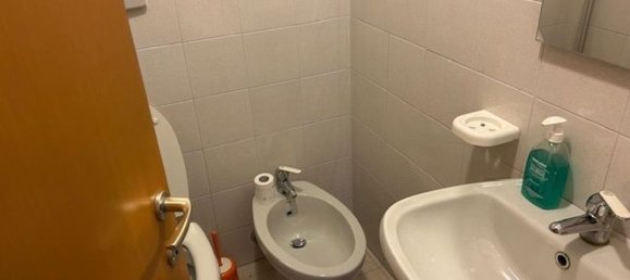 2 rooms Apartment in Arezzo, Italy No. 269428 3