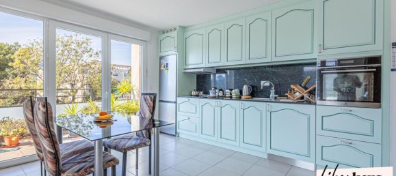 Apartamento de 2 dormitorios en Cannes, France No. 299792 2