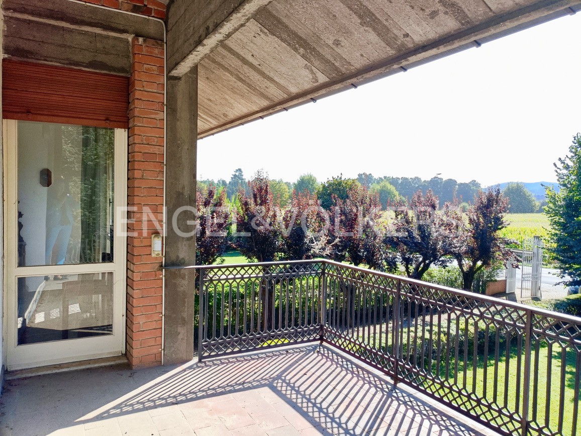7 bedrooms Villa in Margarita, Italy No. 131269