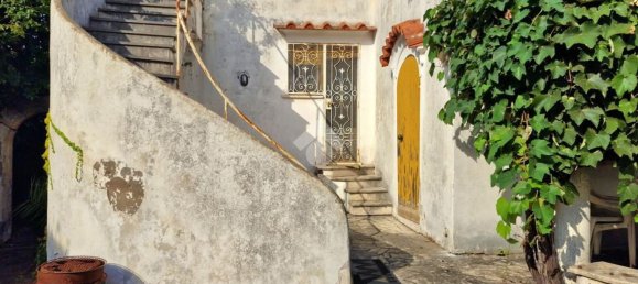 Вилла с 5 спальнями в Сан Феличе Чирчео, Италия № 372141 7