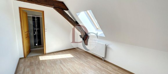 Casa de 3 dormitorios en Senlis, France No. 76840 17