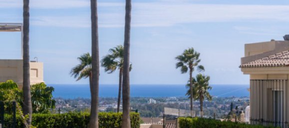 3 bedrooms Penthouse in La Quinta, Spain No. 176215 43