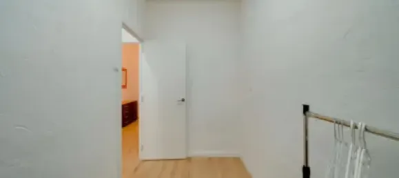 1 bedroom Apartment in Alicante, Spain No. 93298 7