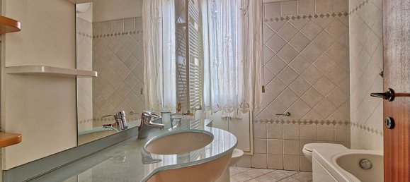 4-salle Appartement à San Giovanni Valdarno, Italy No. 223331 18