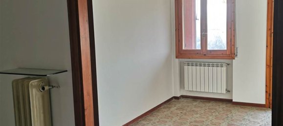 4-salle Appartement à San Giovanni Valdarno, Italy No. 223331 26