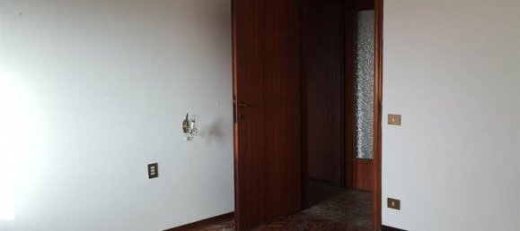 4-salle Appartement à San Giovanni Valdarno, Italy No. 223331 30