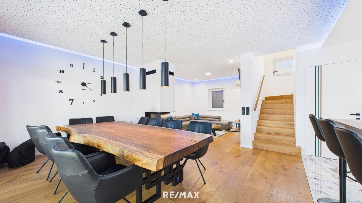 Adosado de 3 dormitorios en Marchtrenk, Austria No. 157564