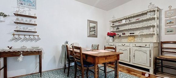 3 bedrooms House in Bazouges-la-Perouse, France No. 275364 5