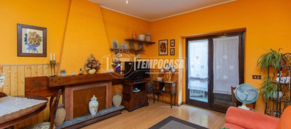 6 Schlafzimmer Haus in Oleggio, Italy, Nr. 336218 24