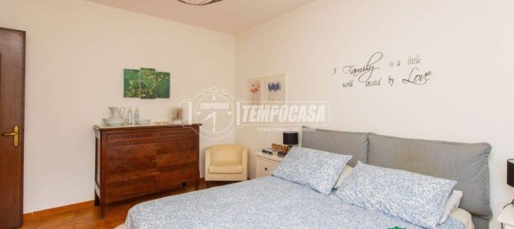 6 Schlafzimmer Haus in Oleggio, Italy, Nr. 336218 19
