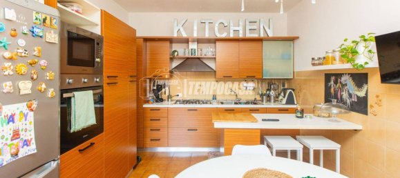 6 Schlafzimmer Haus in Oleggio, Italy, Nr. 336218 8