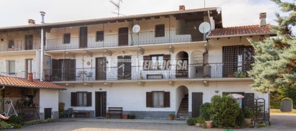 6 Schlafzimmer Haus in Oleggio, Italy, Nr. 336218 2