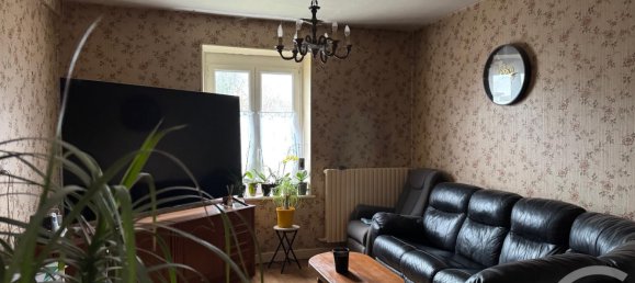 3 bedrooms House in Woel, France No. 57009 32