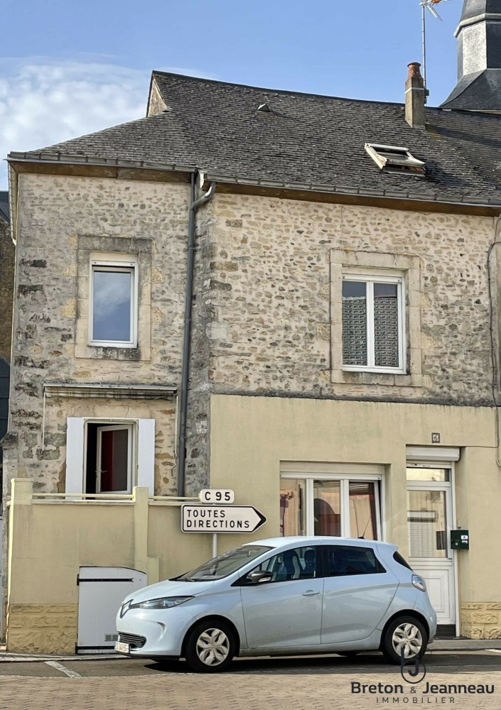 2 bedrooms House in Sarthe, France No. 357615