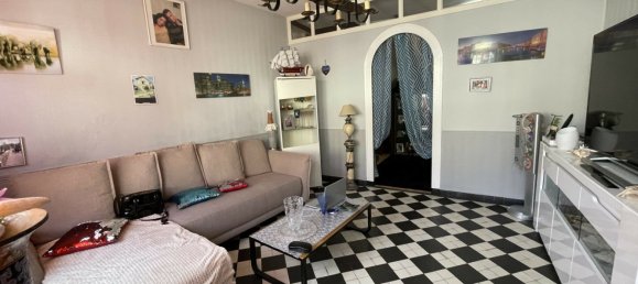 2 bedrooms House in Sarthe, France No. 357615 3