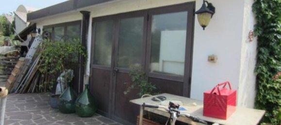 Квартира с 2 комнатами в Аббиатеграссо, Италия № 2543 19